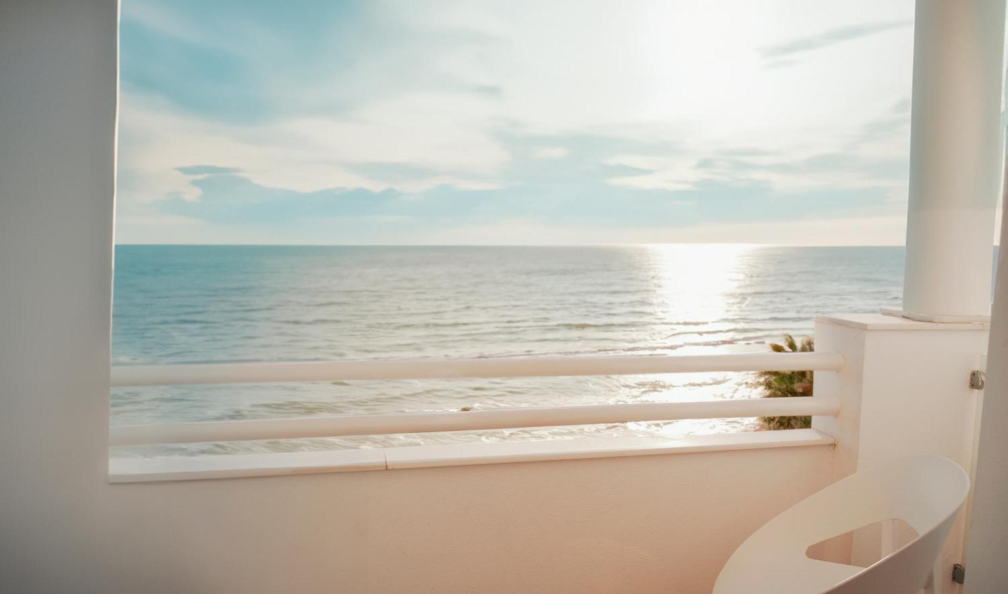 Hotel Vertice Chipiona Mar 외부 사진